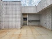 Cobertura com piscina e churrasqueira na beira mar da...