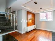 Cobertura com Terraço e Piscina no Água Verde com 2...