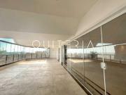 Cobertura com vista deslumbrante de frente para o Mar no...