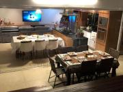 Cobertura de 174m² distribuídos em 2 dormitórios sendo 1...