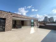 Cobertura de Alto Padrão com 4 Quartos, 3 Suítes e Ofurô...