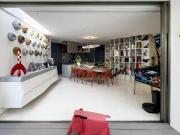 Cobertura de Alto Padrão com Mobiliário Premium e Vista...