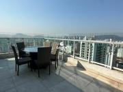 Cobertura à venda no Boqueirão em Santos