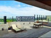 Cobertura Duplex à venda com 354m² 4 quartos sendo 2...