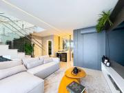 Cobertura duplex com 03 suítes, 04 vagas e 240m² à venda...