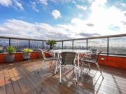 Cobertura Duplex com 404 m², 4 quartos sendo 2 suítes à...