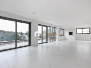 Cobertura duplex com 4 dormitórios, suíte e 4 vaga
