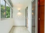 Cobertura duplex com aconchegante vista para o verde