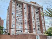 Cobertura duplex com terraço, reformada, 2 dormitórios e...