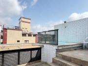 Cobertura dúplex com vista livre na Pompéia