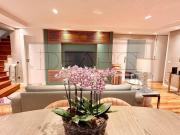 Cobertura Duplex de 223m² Reformada no Jardim Guedala...