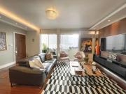 Cobertura duplex semimobiliada a venda no centro!