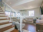 Cobertura em condomínio com 3 dormitórios em Porto Alegre