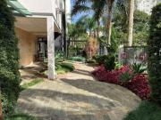 Cobertura horizontal, 3 dorms, sendo 1 suíte, piscina...