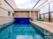 Cobertura Luxuosa Duplex com Piscina!