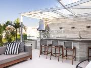 Cobertura Luxuosa para Aluguel no Jardim Oceanico Vista...
