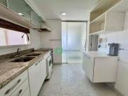 Cobertura maravilhosa em rua tranquila na vila madalena