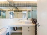 Cobertura mobiliada de 600 m² com 5 suítes