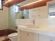 Cobertura mobiliada para alugar no Mont Serrat com 5...