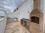 Cobertura na Gloria com piscina e churrasqueira