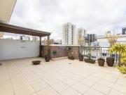 COBERTURA NO BAIRRO ÁGUA VERDE, ABAIXO DO VALOR DE