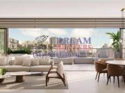 Cobertura no Bairro Água Verde, com 228m², 4 Quartos 2...