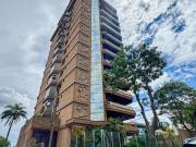 Cobertura no centro de 3 dormitórios com 2 suíte e piscina