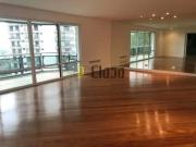 Cobertura para Locação em São Paulo/SP Alto da Boa Vista...