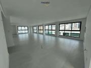 Cobertura para Venda em Balneário Camboriú/SC Centro 4...