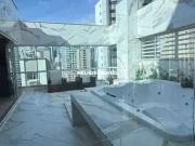 Cobertura para Venda em Balneário Camboriú/SC Centro 4...