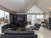 Cobertura para Venda em Curitiba/PR Centro Cívico 4 Quartos