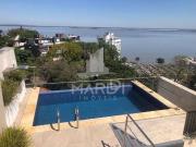 Cobertura para Venda em Porto Alegre/RS Cristal 3 Quartos