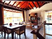 Cobertura para Venda em Ubatuba/SP Praia Grande 3 Quartos