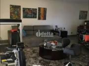 Cobertura para Venda em Uberlândia/MG Fundinho 5 Quartos