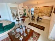 Cobertura reformada a venda na cidade de Guaruja Praia...