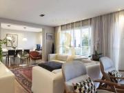 Cobertura reformada com vista deslumbrante no Campo Belo