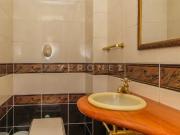 Cobertura semi mobiliado em frente a encol