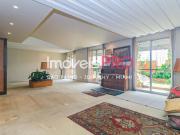 Cobertura térrea nos Jardins com 325m2!