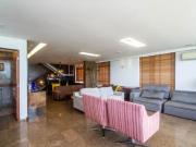 Cobertura triplex com vista mar para alugar