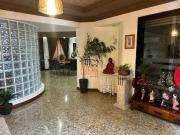 Cobertura Triplex Luxuosa com 3 suÃtes, Piscina e...