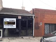 COCHABAMBA 61 2 CASAS LOTE 300 MTS VILLA MARTELLI VENDE