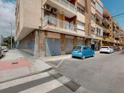 COCHERA CERRADA DETRAS DEL ROSELL ¡Espacio y Seguridad...