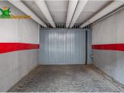 COCHERA cerrada junto a la Avenida Madrid