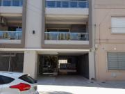 Cochera fija descubierta en planta baja porton automatico