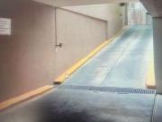 Cochera Privada cubierta En edificio Urrutia al 100 Alberdi