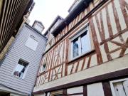 Coeur de ville historique T2 avec balcon Vendu Loué