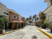 COL. GRANJAS BOTICARIA, Casa en VENTA en conjunto con...