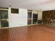 COL. JESUS GARCIA FRENTE A LA LAGUNA DE LAS ILUCIONES...