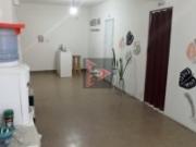 COLÃN Y GRAL PAZ LOCAL 65M2 Â¿Â¿Â¿USD 22.000? GALERÃA...