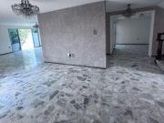 Col. Zaragoza, Casa en VENTA de 5 rec?maras, jard?n y...